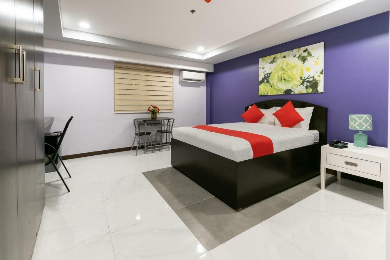 Oyo 171 Amore Hotel Muntinlupa City Bagian luar foto