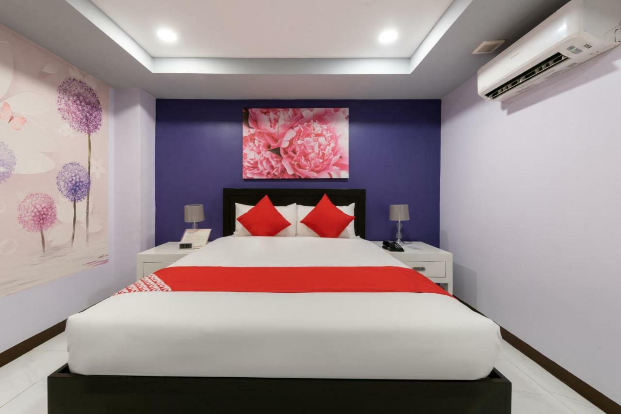 Oyo 171 Amore Hotel Muntinlupa City Bagian luar foto
