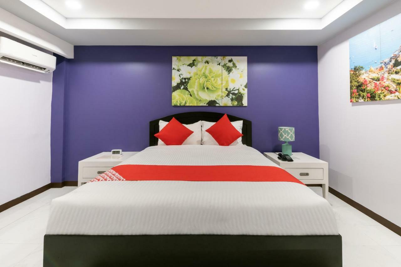 Oyo 171 Amore Hotel Muntinlupa City Bagian luar foto