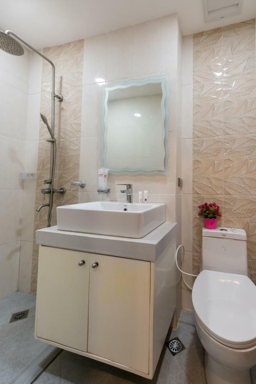 Oyo 171 Amore Hotel Muntinlupa City Bagian luar foto
